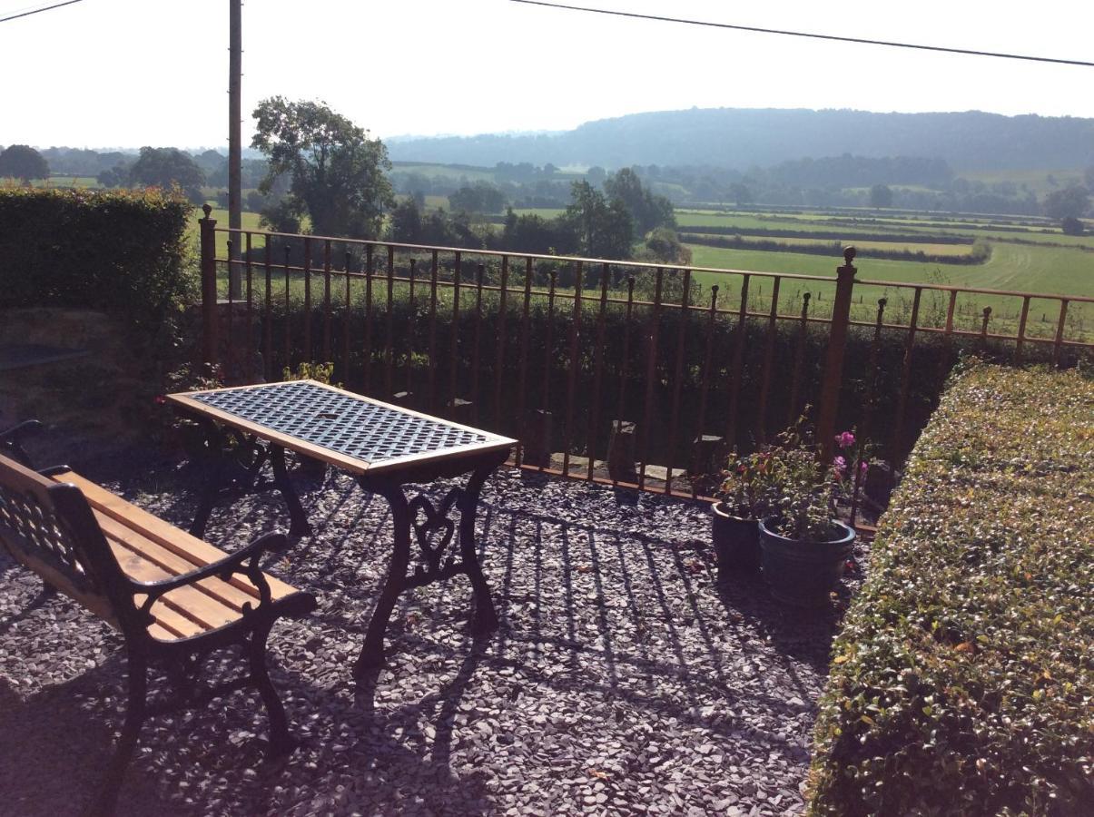 Tan Y Graig Bed & Breakfast Meifod Exterior foto